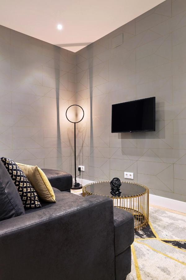 Padilla IV Appartement Madrid Buitenkant foto